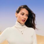 Ünlü oyuncunun dekolteli tarzı gündem oldu!