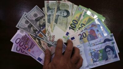 İran ekonomisi dibe vurdu