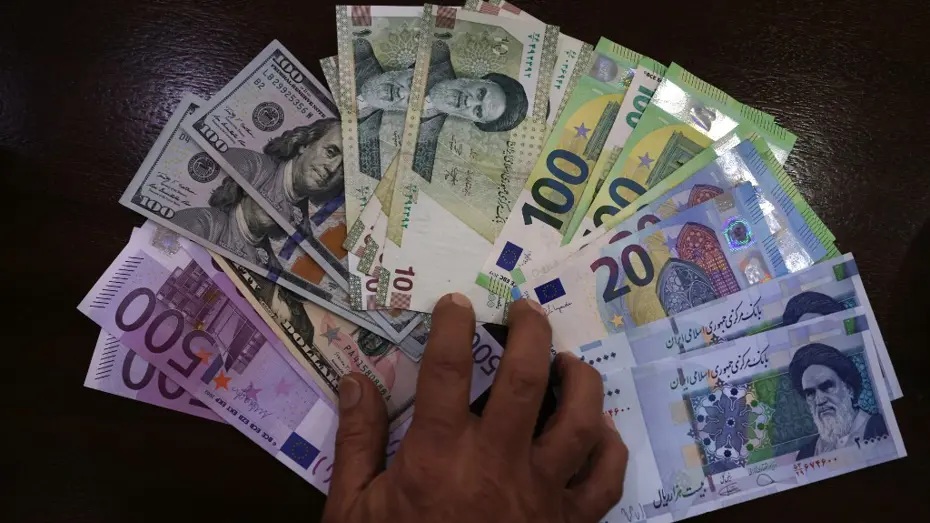 İran ekonomisi dibe vurdu