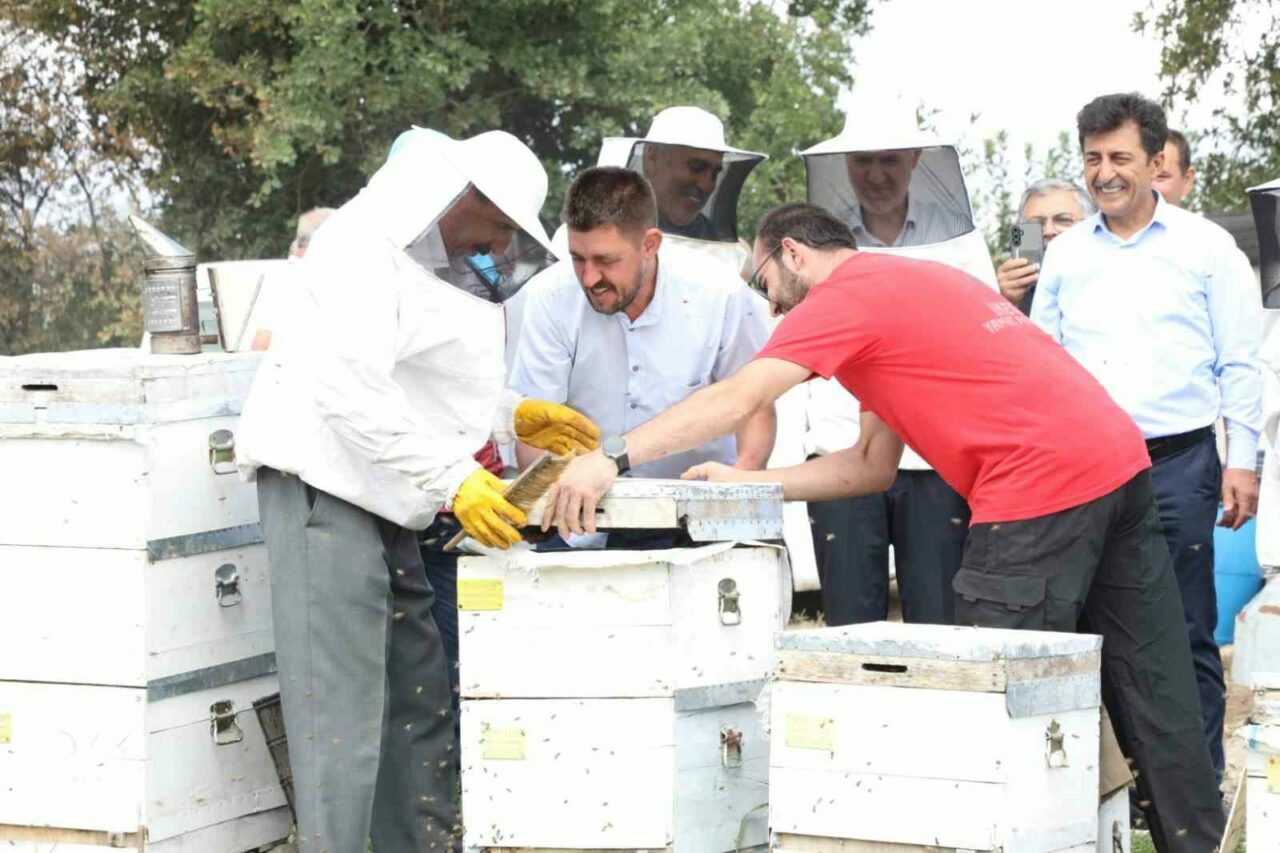 İnegöl Belediyesi’nden tarıma ve üreticiye tam destek İnegöl Belediyesi’nden tarıma ve üreticiye tam destek
