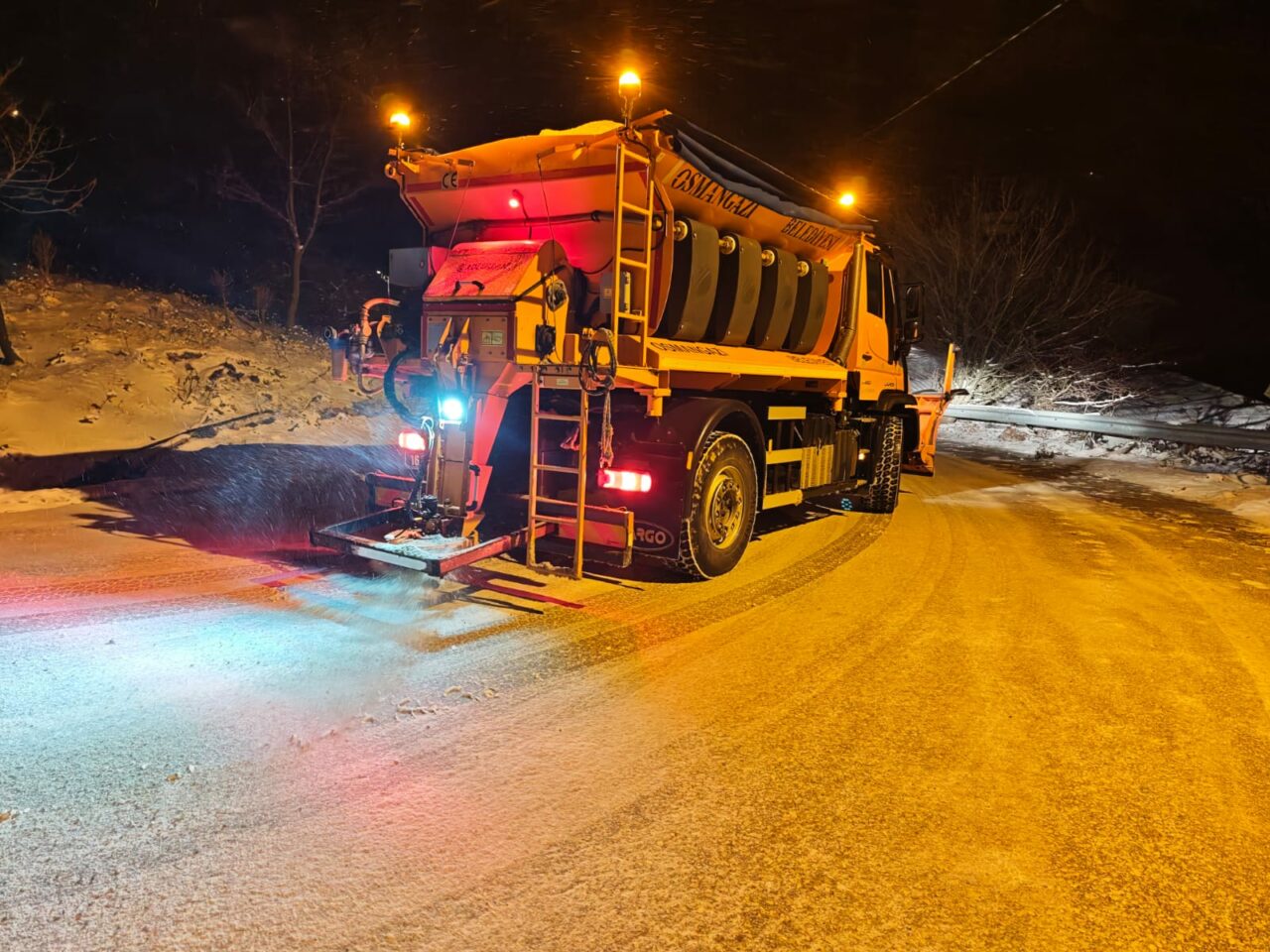 Osmangazi’de kar mesaisi