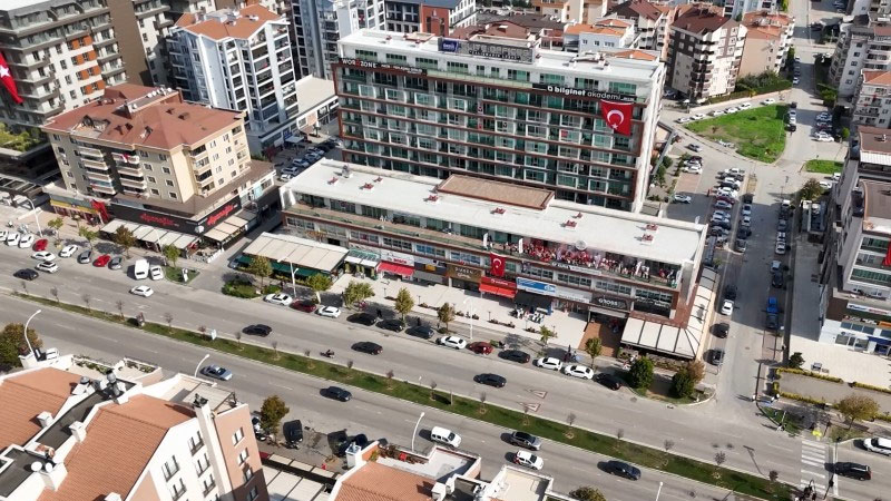 Bursalılar dikkat! O cadde trafiğe kapanıyor…