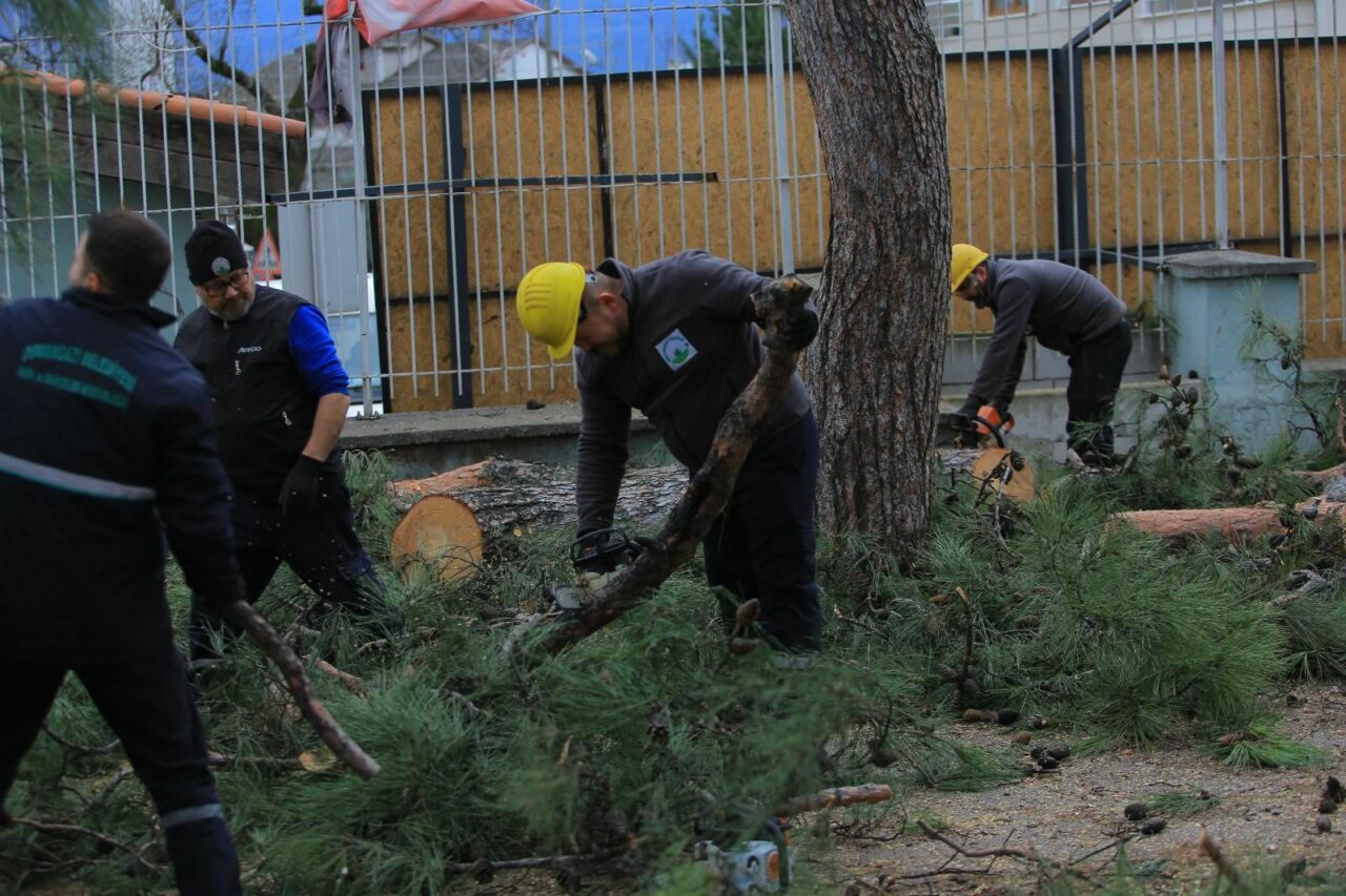 Bursa Osmangazi’de ekipler teyakkuzda