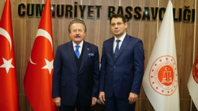 Devlet eski Bakanı Cavit Çağlar’dan Başsavcı Çelenk’e ziyaret; Hedef daha güvenli ve huzurlu Bursa