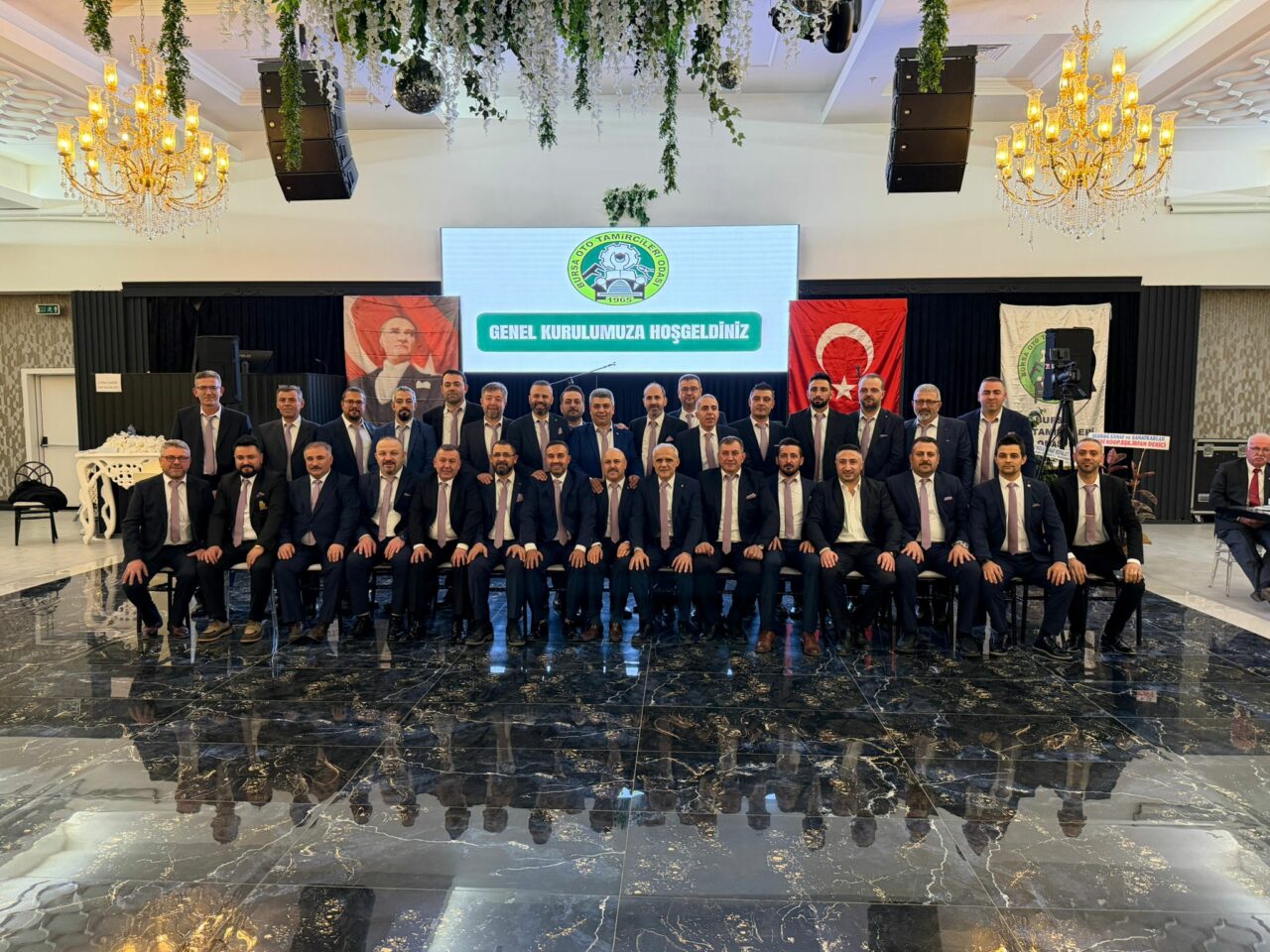 Bursa Oto Tamircileri Odası’nda Başkan Geç güven tazeledi!