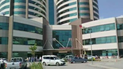 Sokakta oynarken köpek saldırıdı! 2 yaşındaki Hasan…