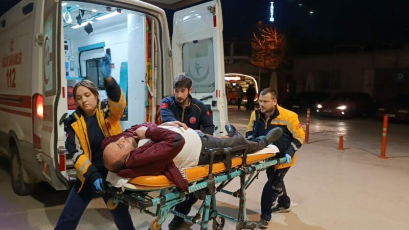 Bursa'nın İnegöl ilçesinde boşanma aşamasındaki aile içerisinde çıkan kavgada Fahrettin