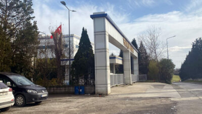 Fabrikada patlama: Yaralılar var