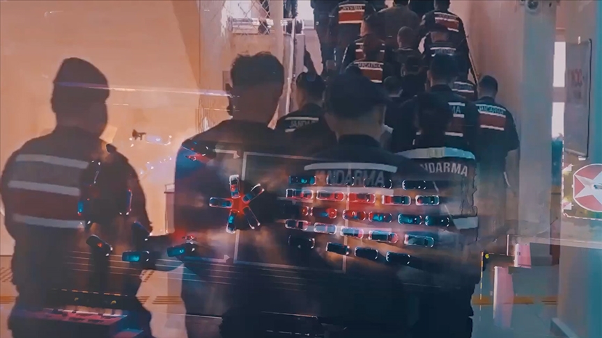 Suç örgütlerine 9 ilde operasyon Çok sayıda gözaltı