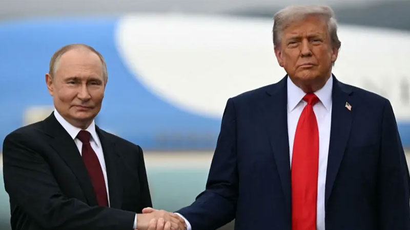 Trump’tan Putin’e davet