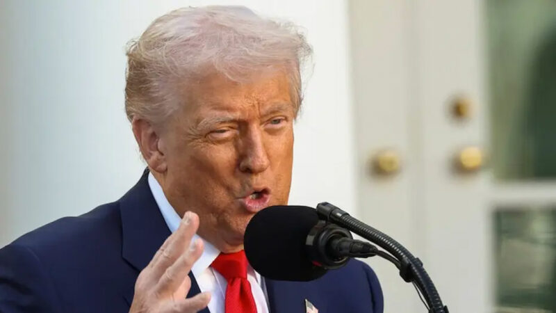 Trump’tan peş peşe yeni tehditler! O ülkeleri hedef aldı ABD Başkanı Donald Trump, başkanlık uçağında Latin Amerika'ya dair açıklamalarda