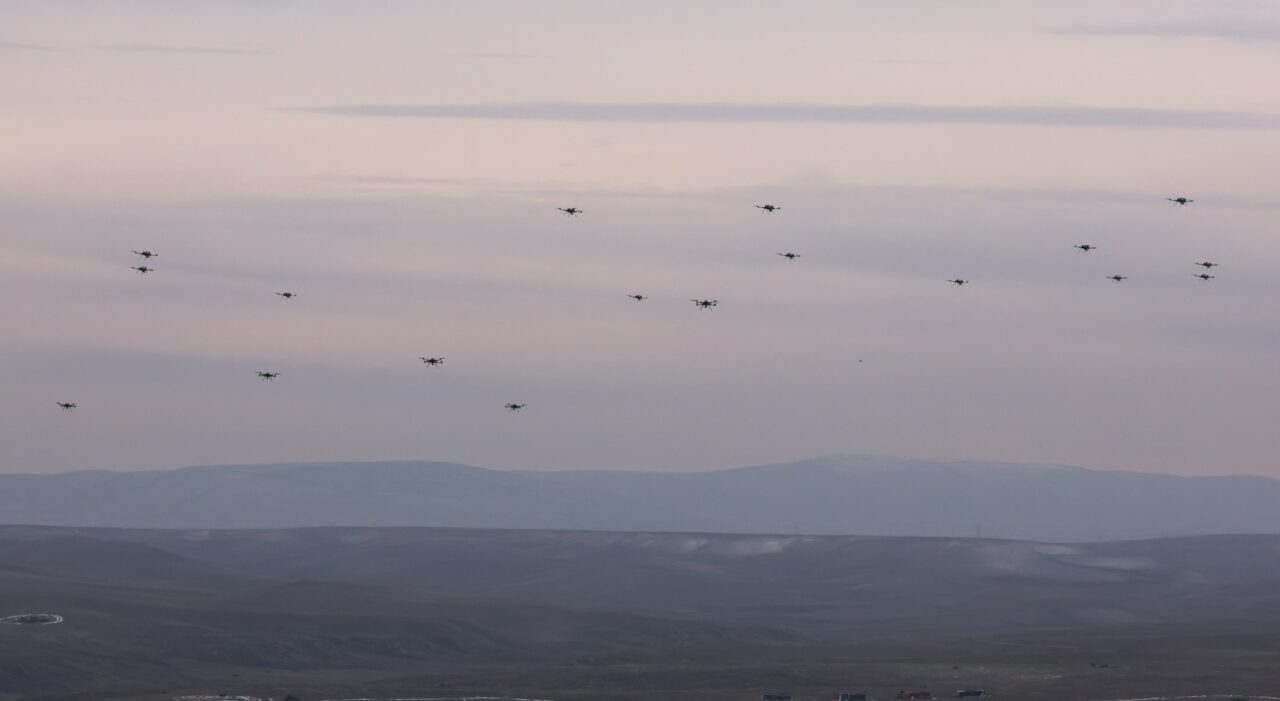 Türkiye’de bir ilk! 20 drone ile ‘sürü saldırı’ testi
