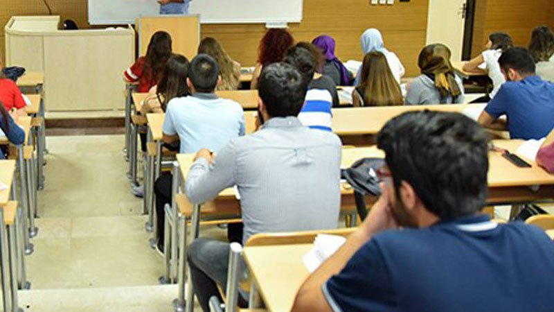 Bursa’da üniversite öğrencilerine 6 milyon TL eğitim yardımı