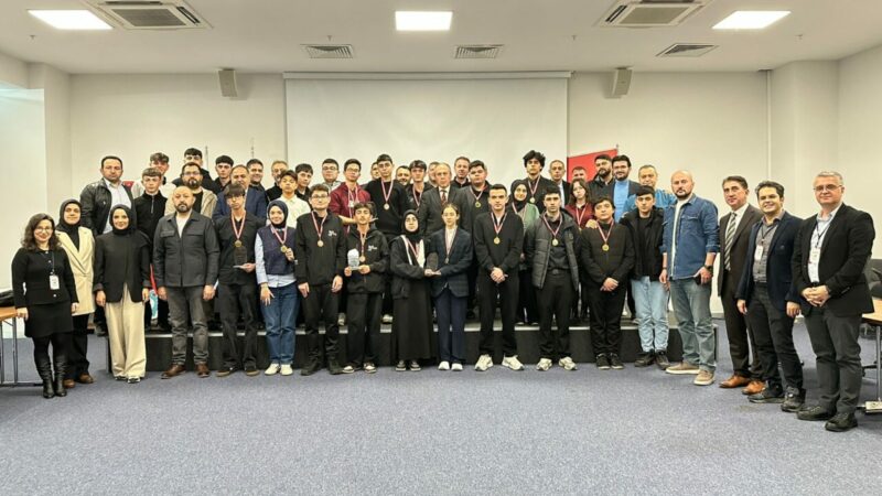 Genç Ar-Ge RoboBursa’da büyük final Bursa İl Millî Eğitim Müdürlüğü Ar-Ge Birimi koordinesinde yürütülen Genç