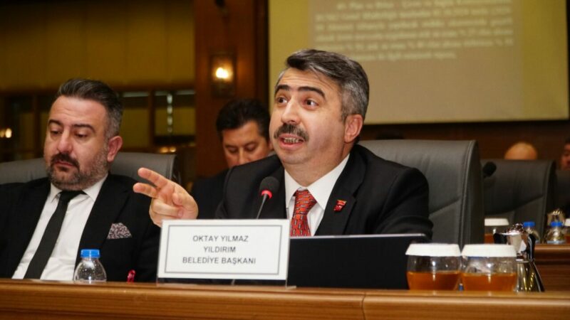 Bursa’da ulaşım zammına Başkan Yılmaz’dan tepki: “Toplu taşımanın cazibesi giderek azalıyor”