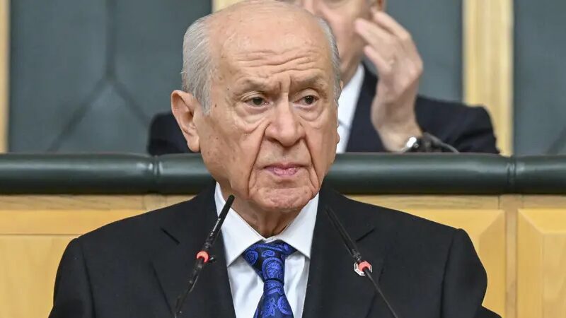 Bahçeli’den Ahmet Özer kararına tepki