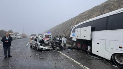 Zincirleme kaza: Ölü ve yaralılar var