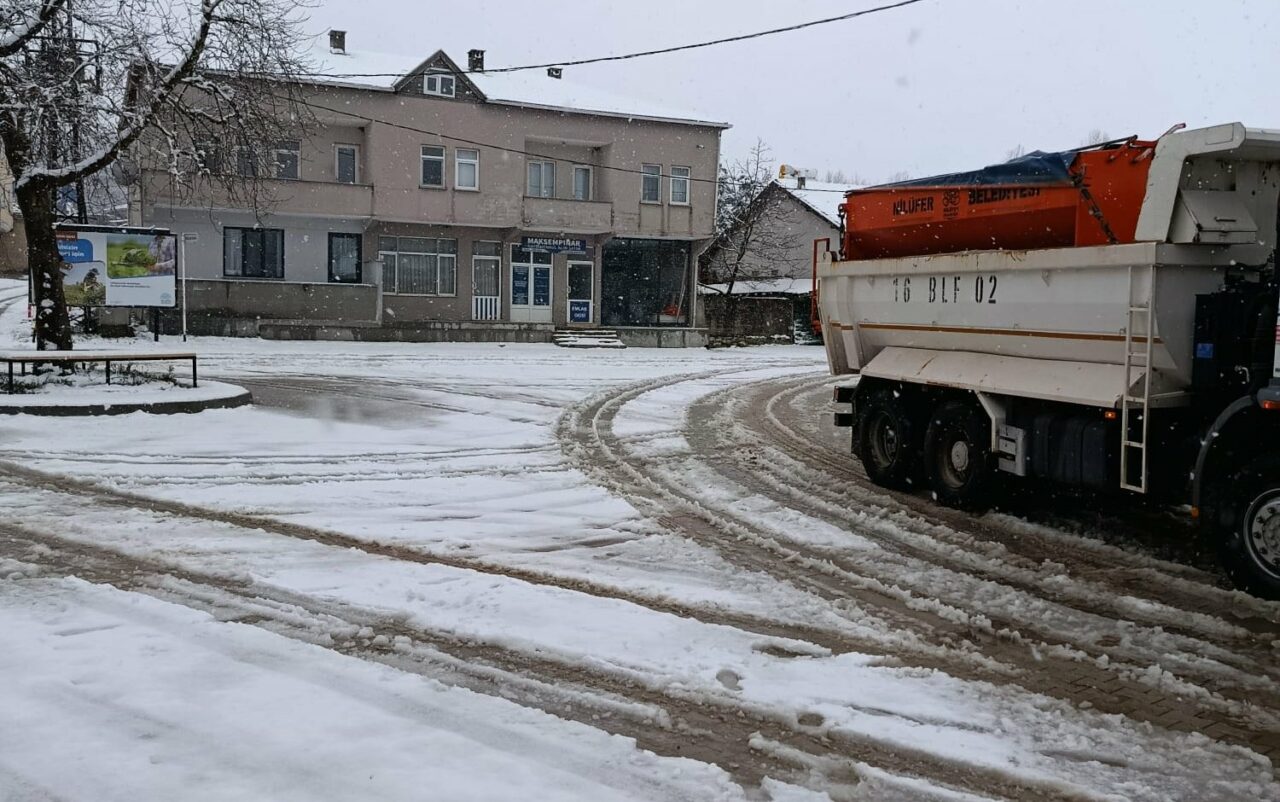 Bursa Nilüfer’de kapanan köy yolları yeniden açıldı