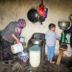 Dede mesleğini el birliğiyle büyüttü!