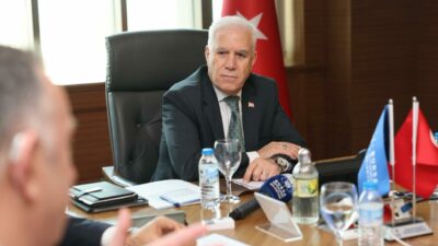 ‘Tekstil Bursa’yı terk ediyor’ diyen Başkan Bozbey, Bursa İş Ofisi’ne başvuru sayısını açıkladı