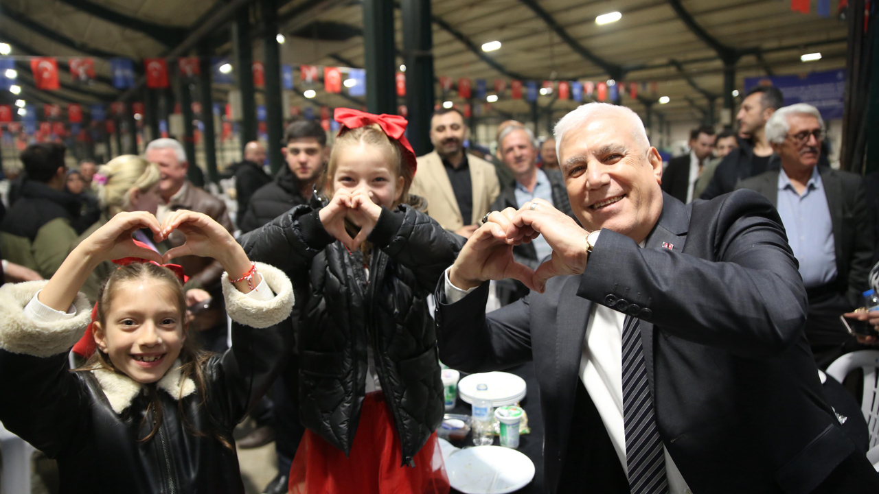 Bursa Büyükşehir açıkladı! 4 noktada sabit iftar hizmeti Bursa Büyükşehir açıkladı! 4 noktada sabit iftar hizmeti