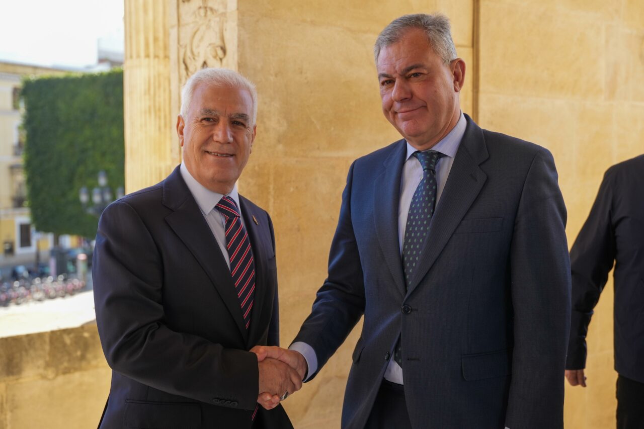 Başkan Mustafa Bozbey’den İspanya’da teknik inceleme Başkan Mustafa Bozbey’den İspanya’da teknik inceleme