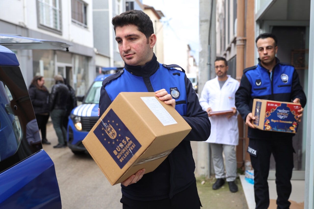 Bursa’da 1500 haneye Büyükşehir’den glütensiz gıda desteği