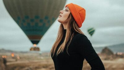 Ünlü oyuncu kızının yüzünü ilk kez gösterdi!