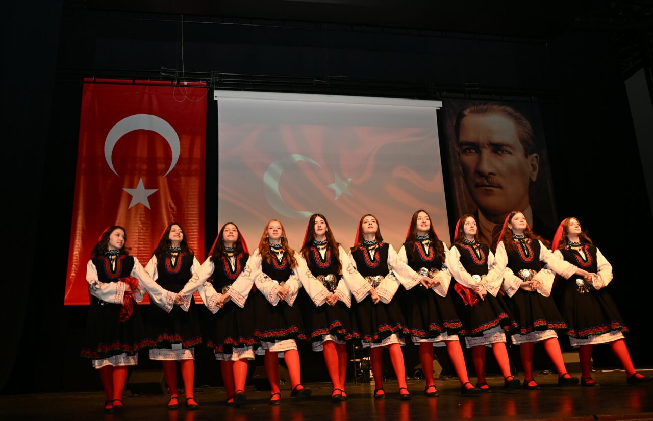 Bursa’da gençlerin girişimcilik heyecanı Bursa’da gençlerin girişimcilik heyecanı