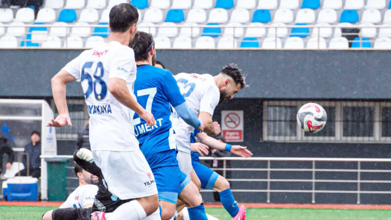 TFF 3. Lig 1.Grup’ta şampiyonluk mücadelesi Bursa Yıldırımspor, deplasmanda Küçükçekmece