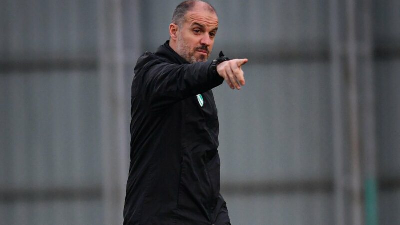 Bursaspor’un hocası Mustafa Er’den net mesaj; ‘Bütün maçları kazanmalıyız’ Bursaspor Teknik Direktörü Mustafa Er, ligde kalan tüm maçları kazanmaları