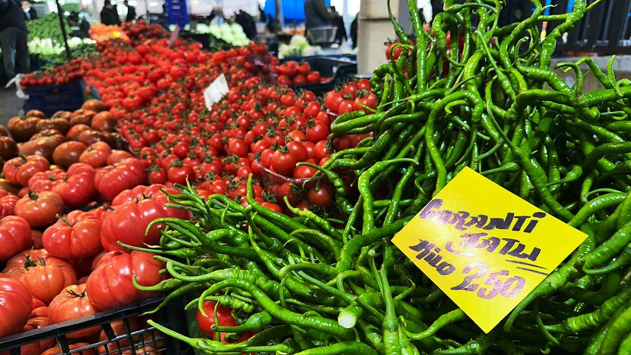 Antalya’daki sel Bursa’yı vurdu! Fiyatlar cep yakıyor