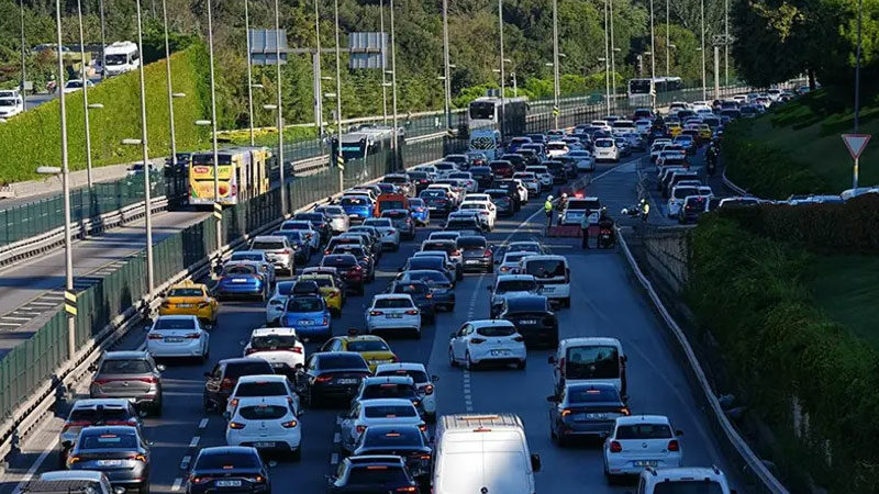 İçişleri Bakanlığı'na bağlı Emniyet Genel Müdürlüğü, Karayolları Trafik Kanunu'nda yapılan