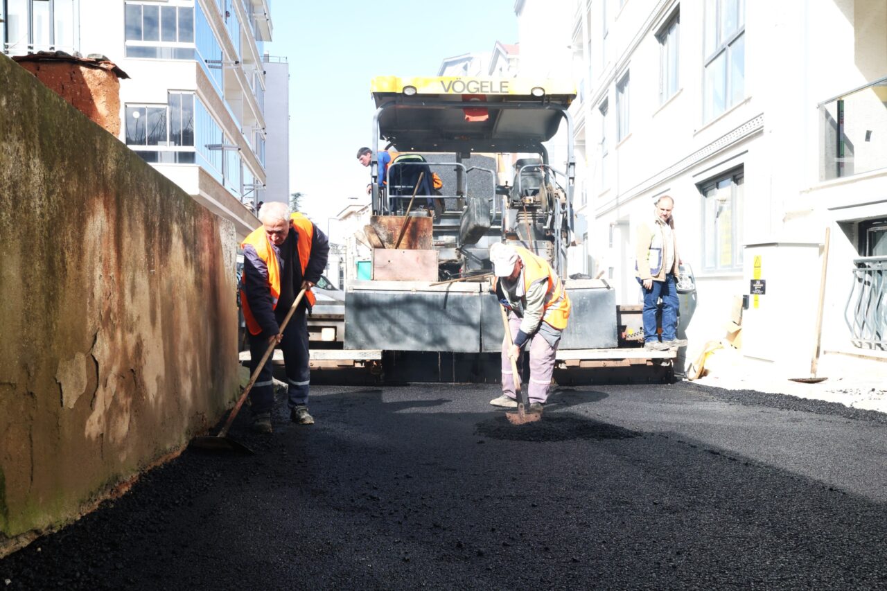 Bursa’nın eskiyen asfaltları yenileniyor
