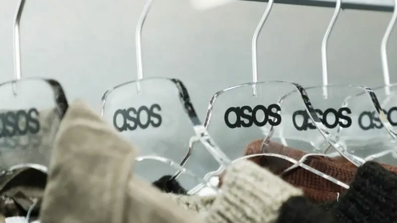 Moda devi 17’nci kattan düşerek öldü