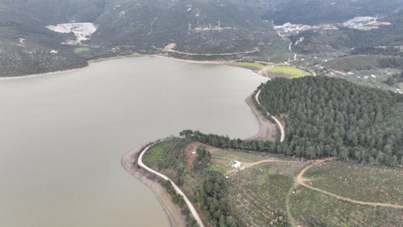 Bursa’nın yaz aylarında kuruyan göleti bu hale geldi!