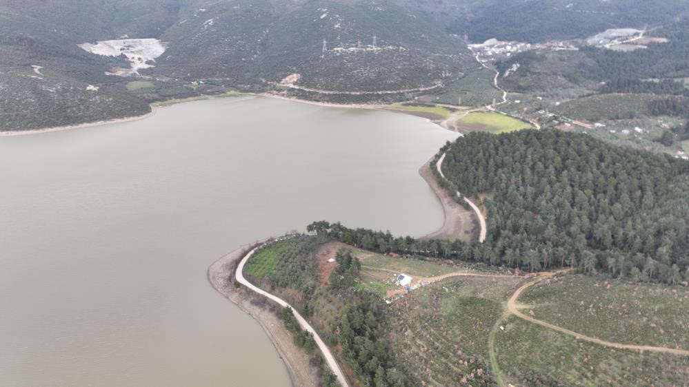 Bursa’nın yaz aylarında kuruyan göleti bu hale geldi!