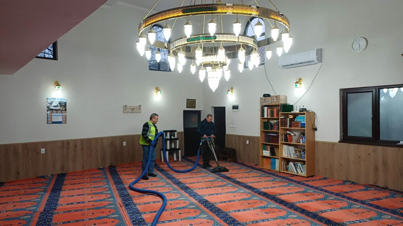 Balkanlardaki camilere Bursa Büyükşehir desteği