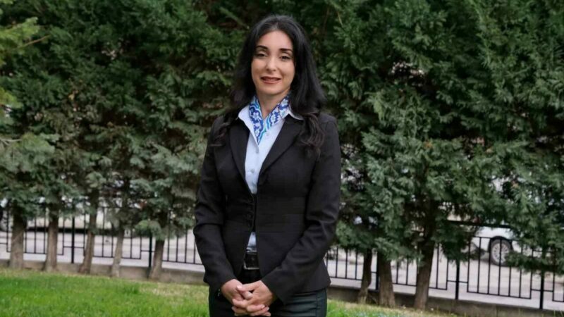Bursa Büyükşehir uzmanlarından ramazanda beslenme tavsiyeleri Bursa Büyükşehir Belediyesi’nde görevli Diyetisyen Dr. Nilgün İstek, ramazan ayının