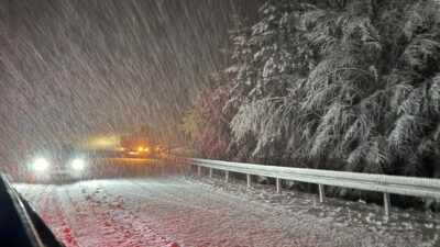 Bursa sınırında yoğun kar yağışı