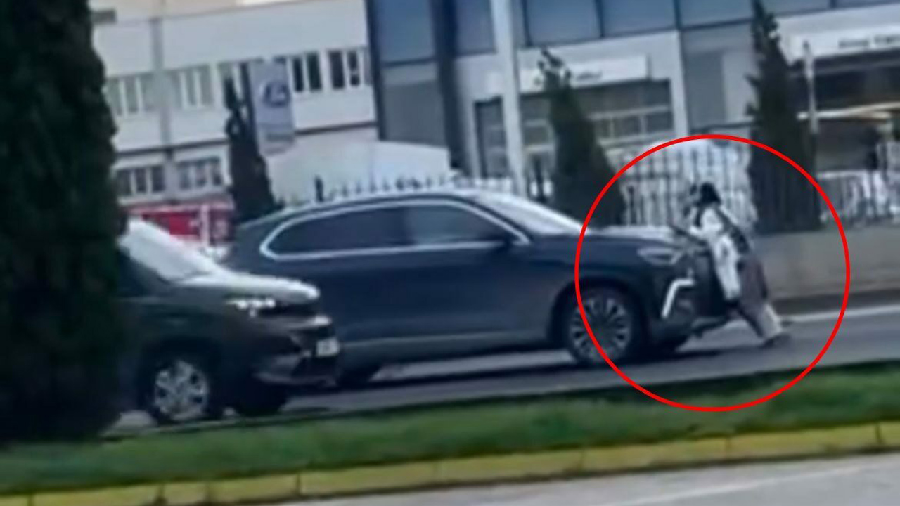 Bursa trafiğini birbirine kattı