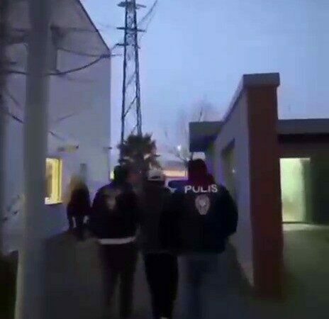 Bursa’da 21 yıl 11 ay hapis cezası bulunan firari yakalandı