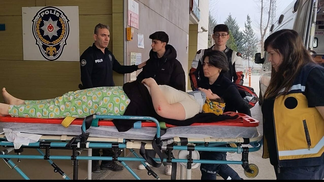 Bursa’da dehşet! Genç kadın balkondan atladı