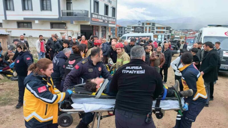 Bursa’da ehliyetsiz sürücü dehşeti: Çok sayıda yaralı var!