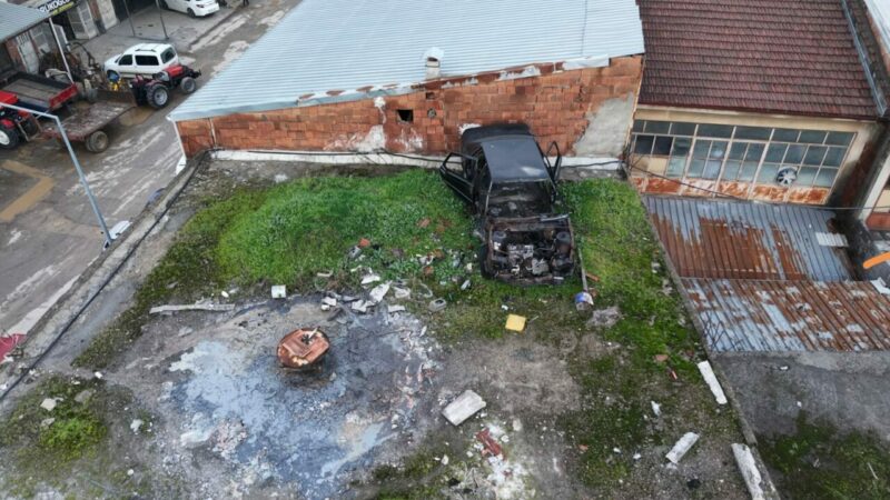 Bursa’da iş yerinin çatısındaymış! 20 yıl sonra gördü Bursa’nın İnegöl ilçesinde 20 yıl önce tamir için kaportacıya getirilen