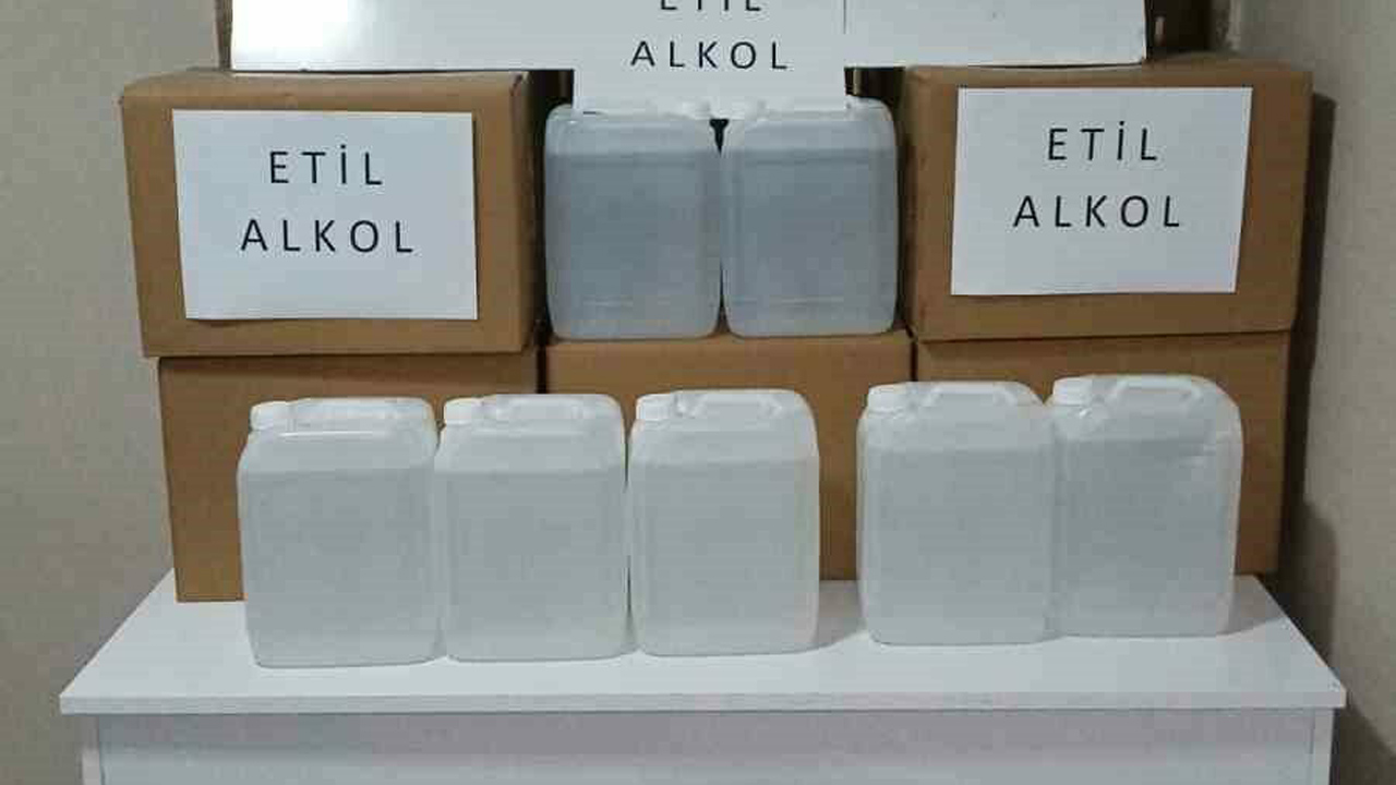 Bursa’da sahte alkol operasyonu: 135 litre etil alkol ele geçirildi