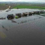 Bursa’da taşkın felaket! Yüzen evler havadan görüntülendi