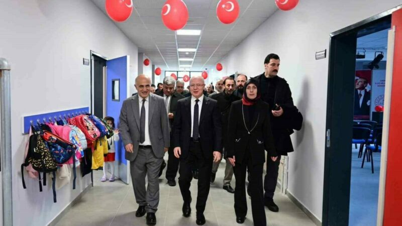 Bursa’da TOBB Anaokulu açılışına görkemli tören