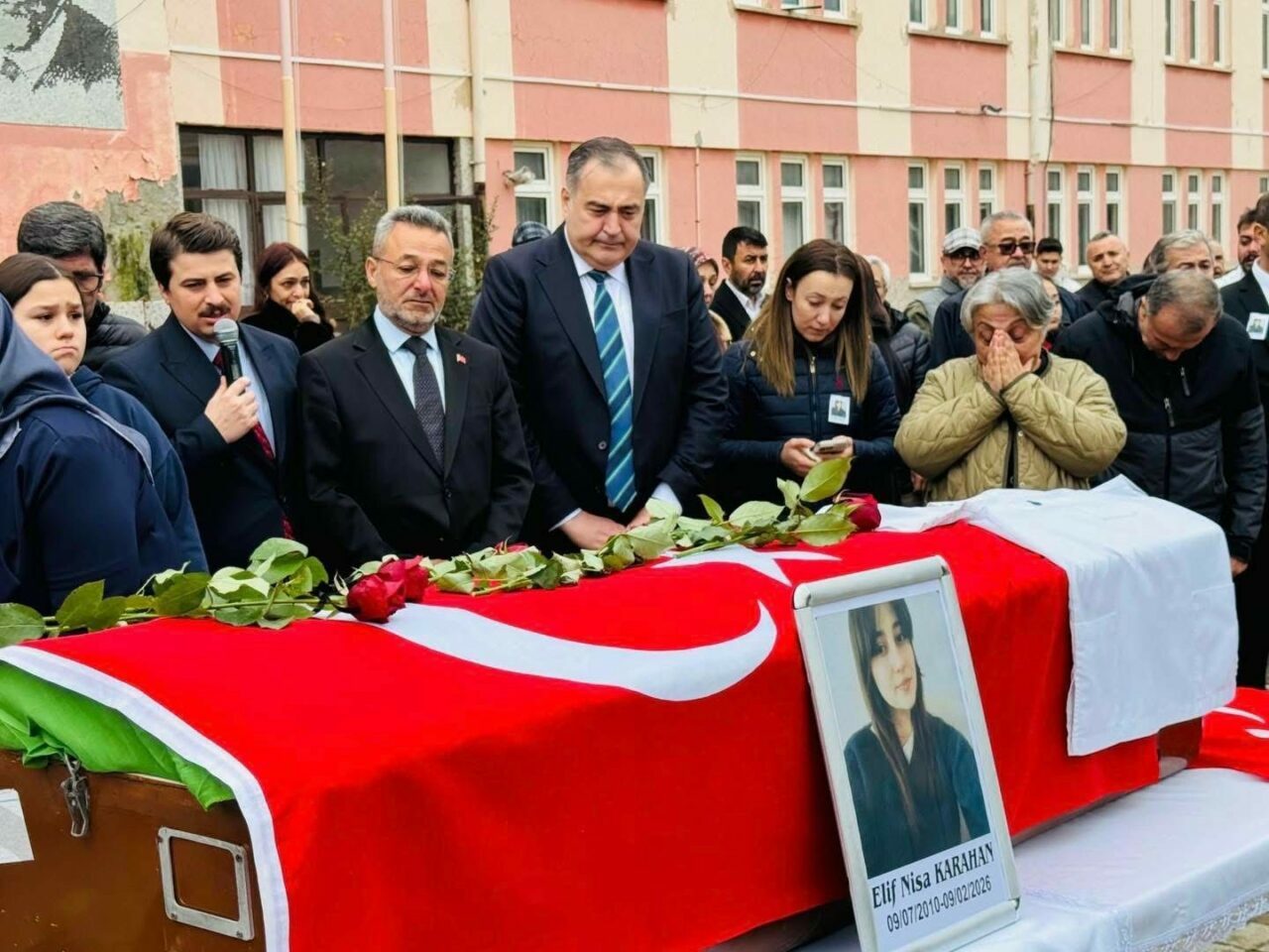 Bursa’da yasa boğan ölüm! Henüz 16 yaşındaydı…