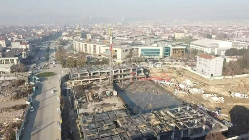 Bursa'nın İnegöl Belediye Başkanı Alper Taban, Turgutalp Mahallesi'nde yürütülen kentsel